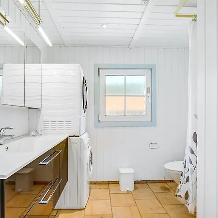 Nice In With Sauna *