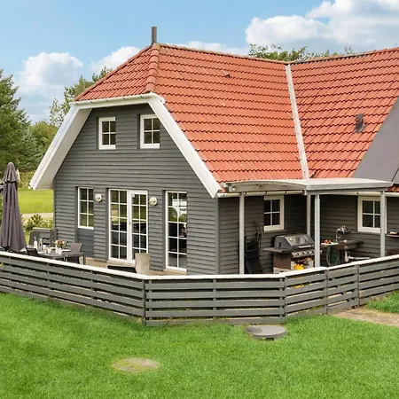 Nice In With Sauna Vakantiehuis